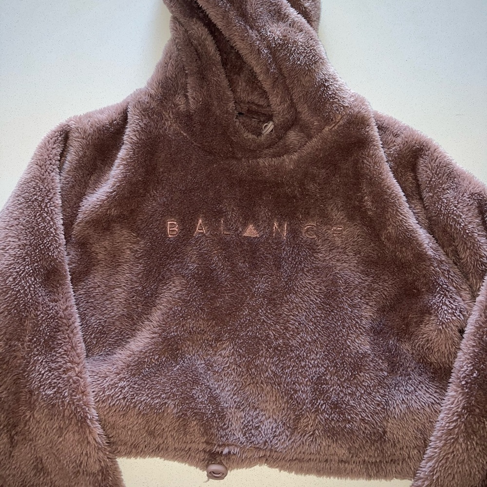 Balance Athletica Sherpa Hood